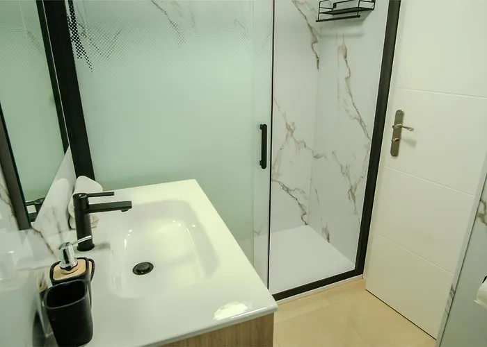 Skol 919a Sea Views 2 Bedrooms Duplex マルベーリャ