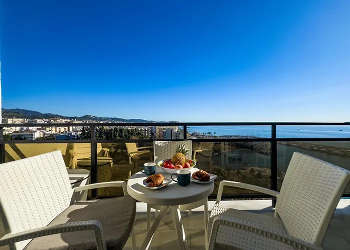 Skol 919a Sea Views 2 Bedrooms Duplex Apartment *
