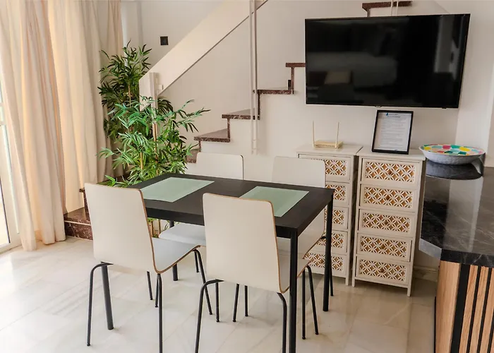 Skol 919a Sea Views 2 Bedrooms Duplex *